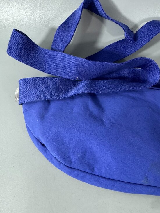 Athleta Kinetic Waist Bag Belt Fanny Pack Adjustable Strap Travel Nylon Blue - Picture 6 of 15